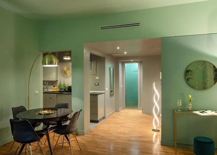 Spanish Steps Apartment