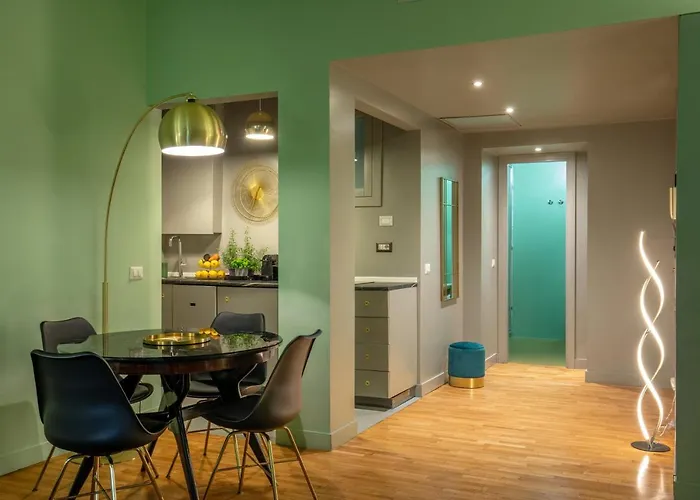 Spanish Steps 公寓 *