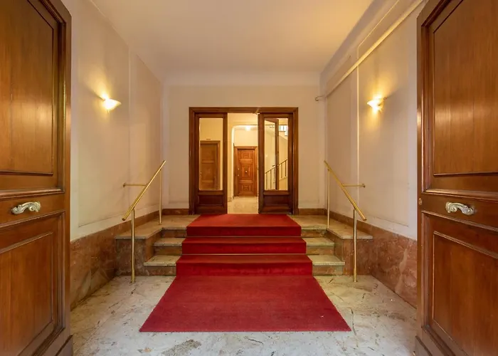 Spanish Steps Apartment